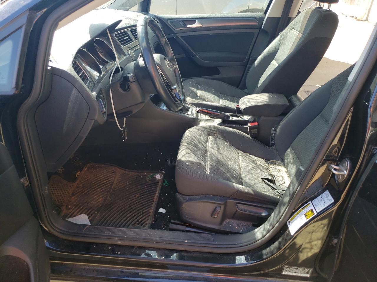 2018 Volkswagen Golf - Image 7