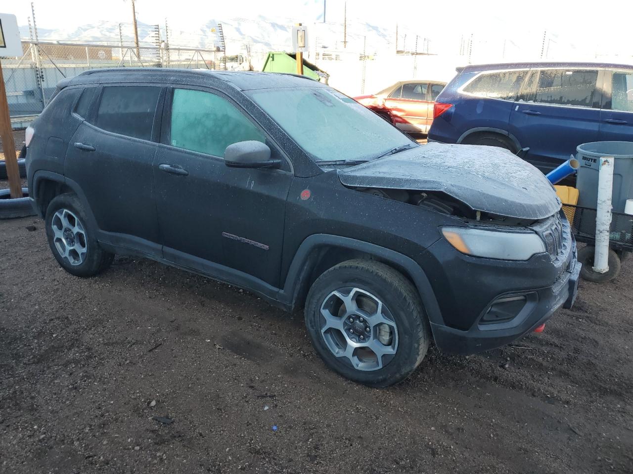 VIN 3C4NJDDB7NT130485 2022 JEEP COMPASS no.4