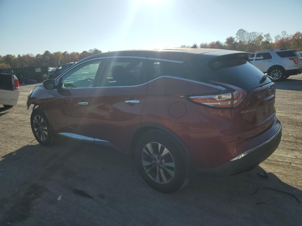 2015 Nissan Murano - Image 2