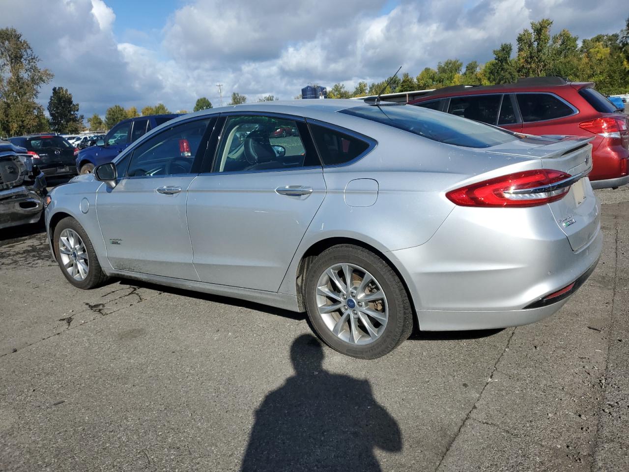 VIN 3FA6P0SU9JR257493 2018 FORD FUSION no.2