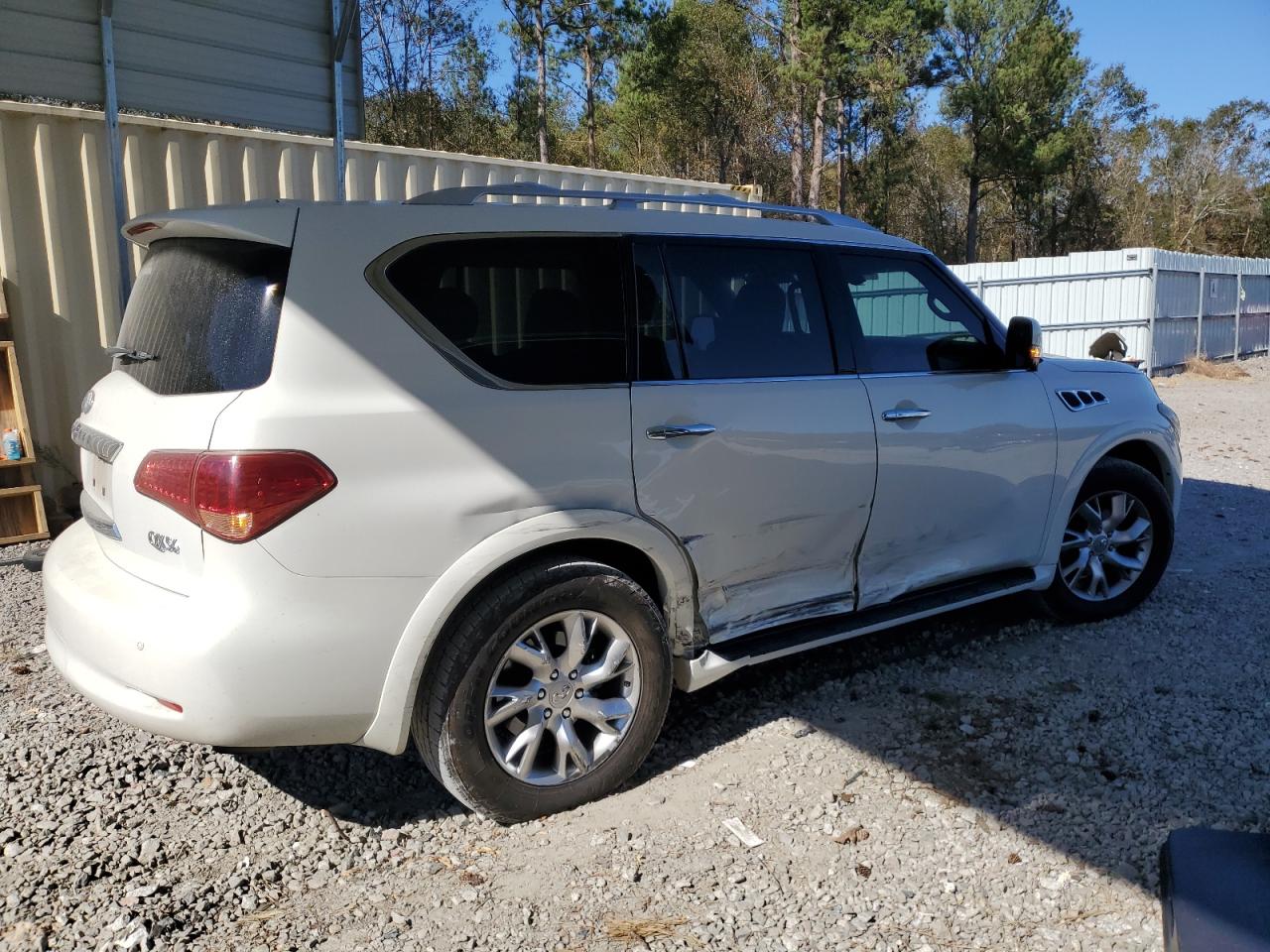 2011 Infiniti QX56 - Image 3