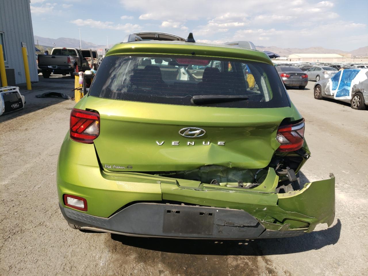 2021 Hyundai Venue - Image 6