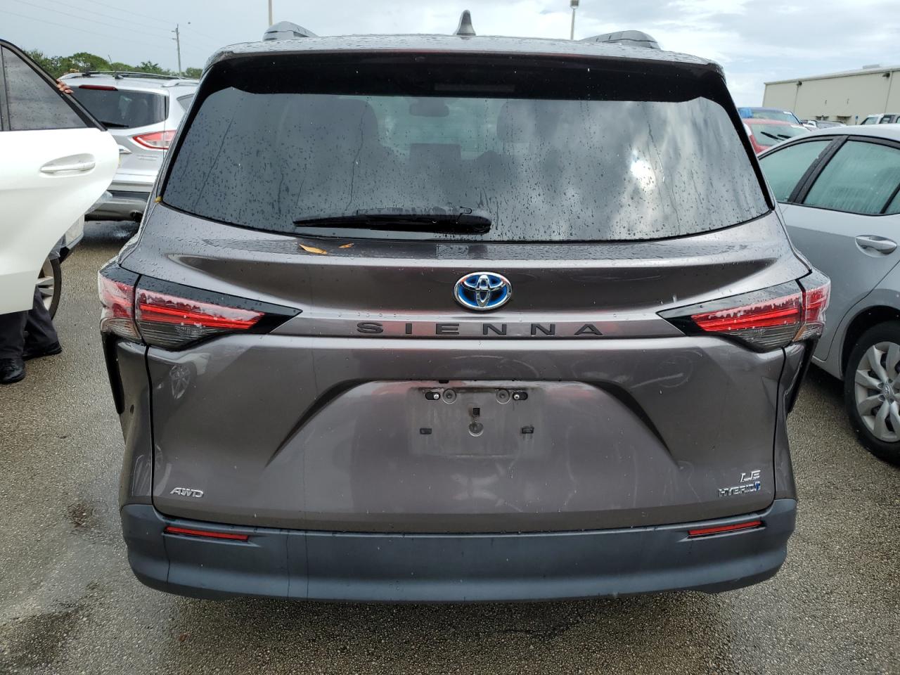 5TDBSKFC1MS022415 2021 Toyota Sienna Le