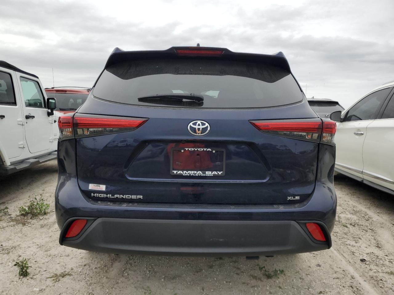 2022 Toyota Highlander Xle VIN: 5TDHZRAH9NS134009 Lot: 76657584