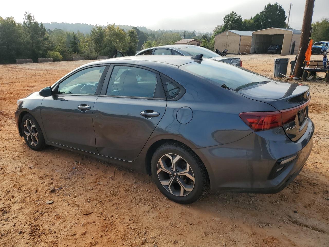 VIN 3KPF24AD3KE082779 2019 KIA FORTE no.2