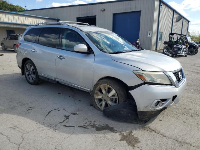  NISSAN PATHFINDER 2013 Srebrny