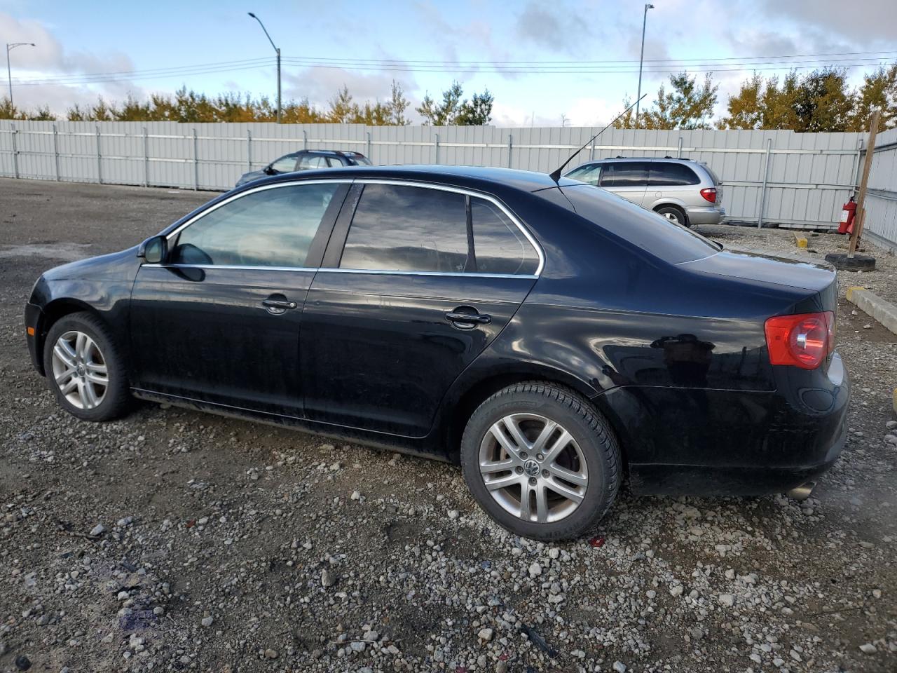 2007 Volkswagen Jetta - Image 2