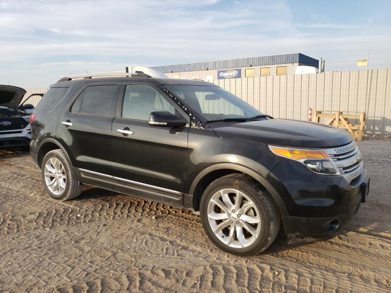 2015 Ford Explorer - Image 4