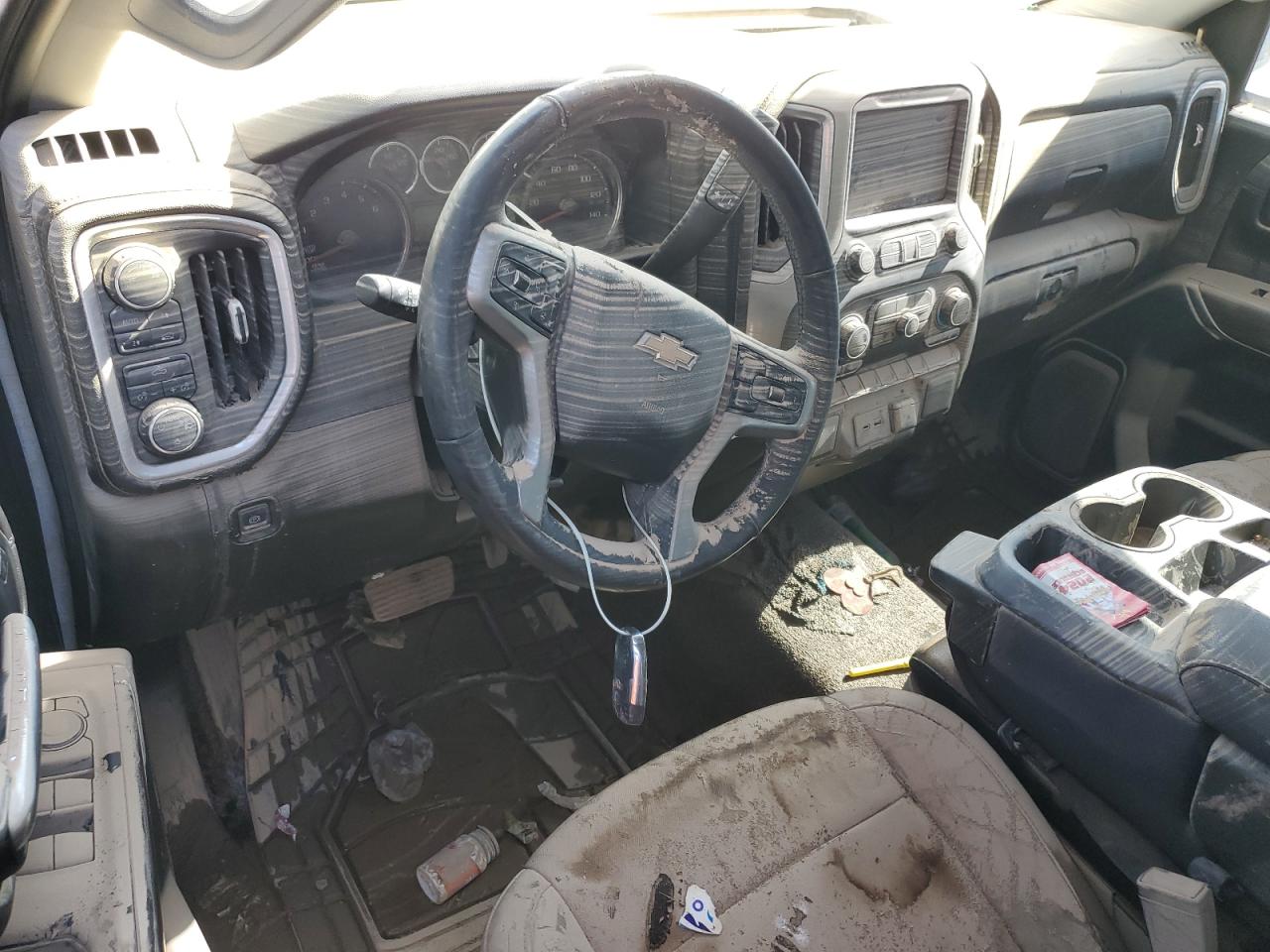 2019 Chevrolet Silverado - Image 8