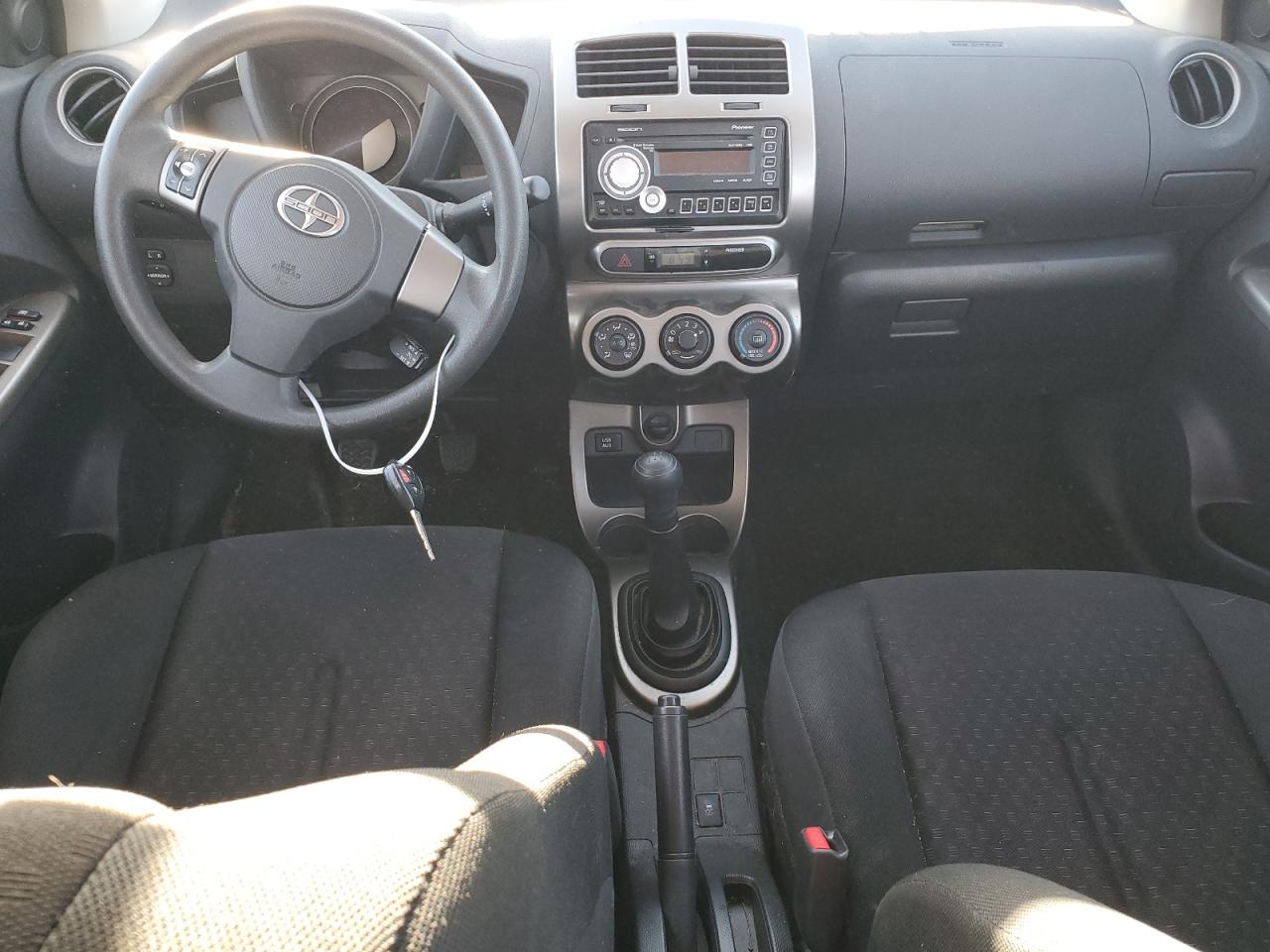 JTKKU4B4XB1015163 2011 Toyota Scion Xd