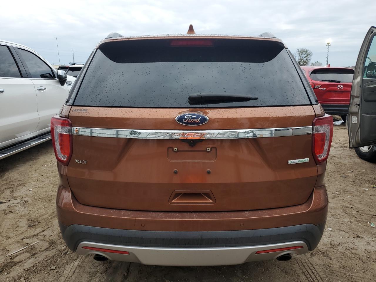 1FM5K7DH4HGD78720 2017 Ford Explorer Xlt