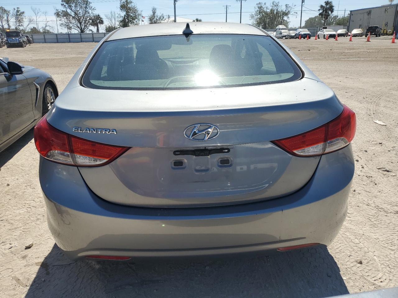 VIN KMHDH4AE4DU924818 2013 HYUNDAI ELANTRA no.6