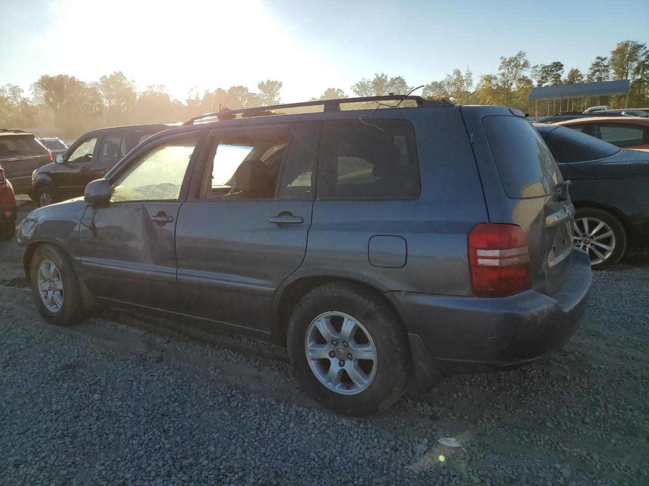 2002 Toyota Highlander - Image 2