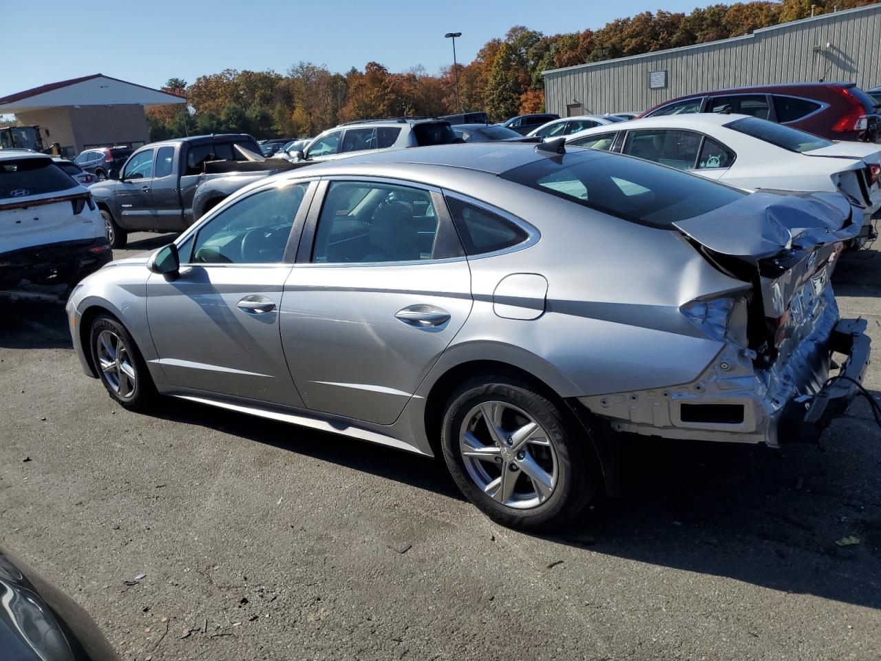 2022 Hyundai Sonata - Image 2