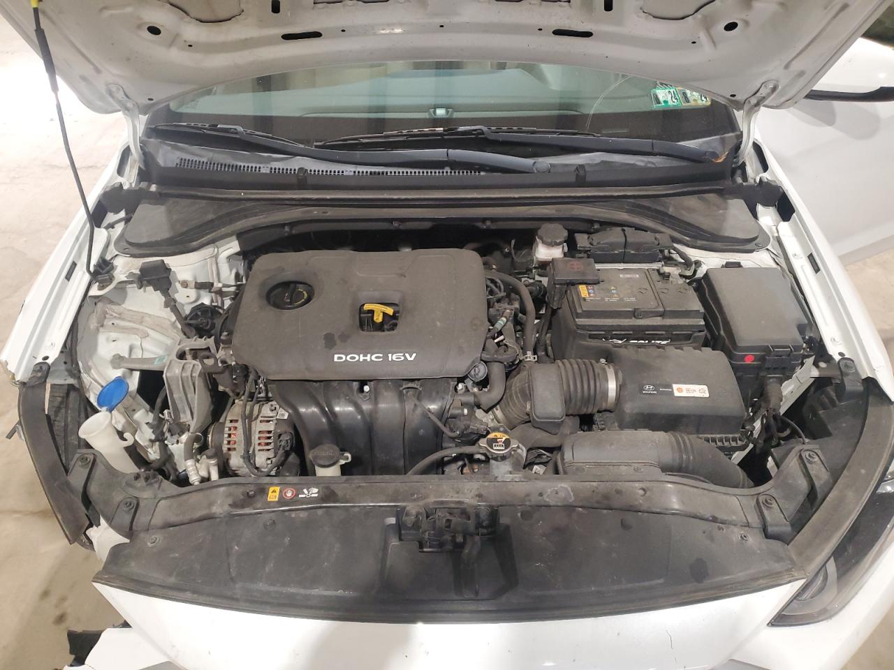 5NPD74LF8JH267881 2018 Hyundai Elantra Se