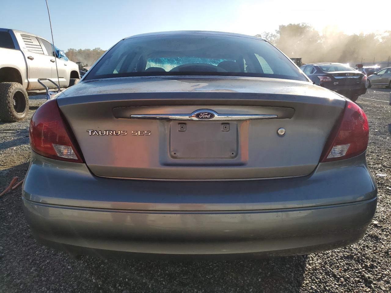 2001 Ford Taurus Ses VIN: 1FAFP55U61A292172 Lot: 77161784