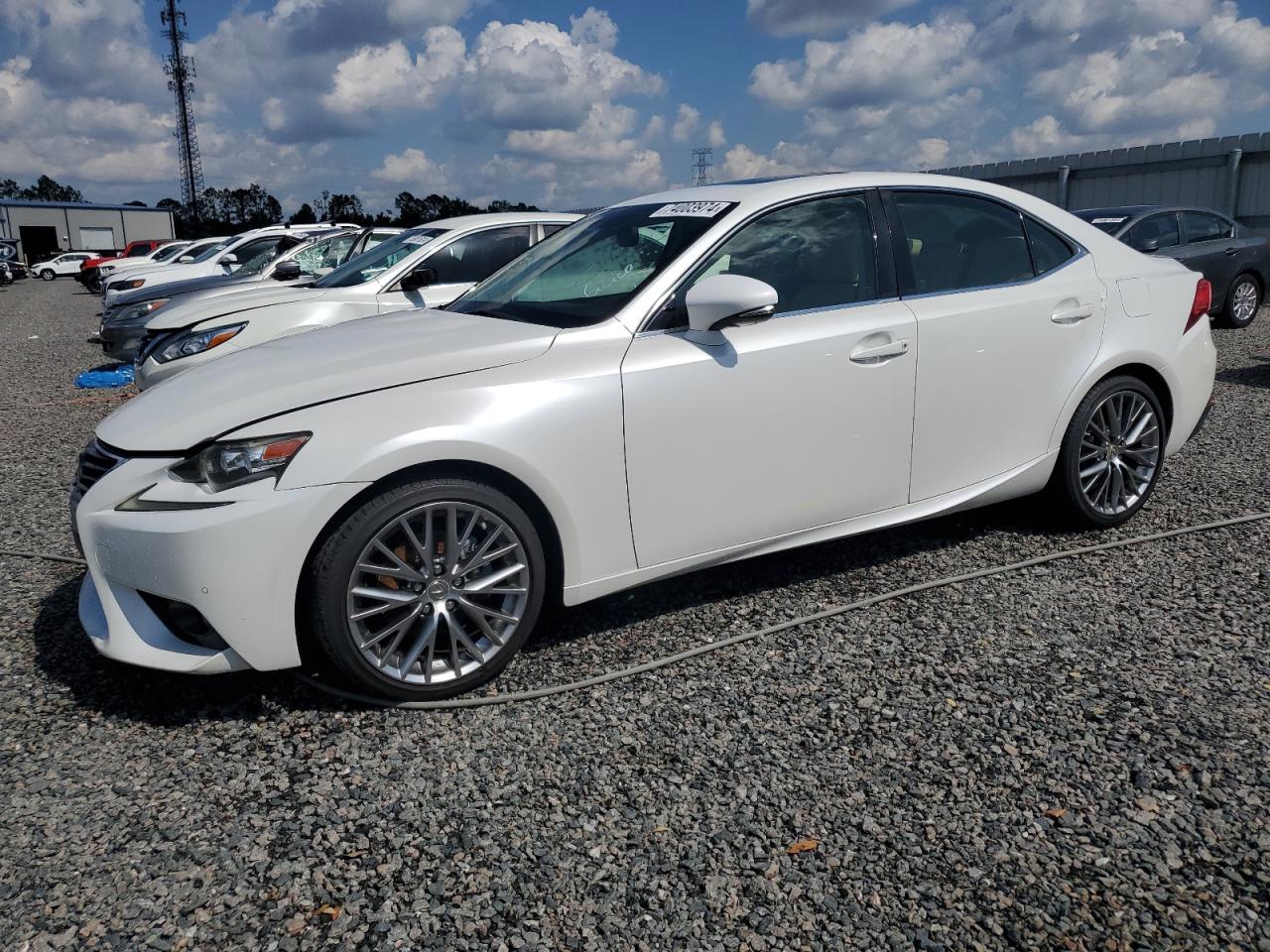 Lexus IS