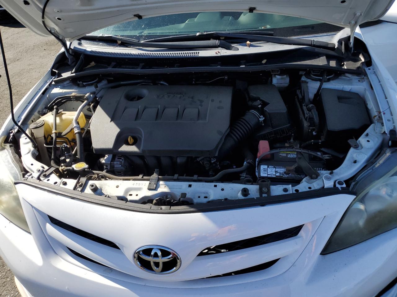 5YFBU4EE1DP094443 2013 Toyota Corolla Base