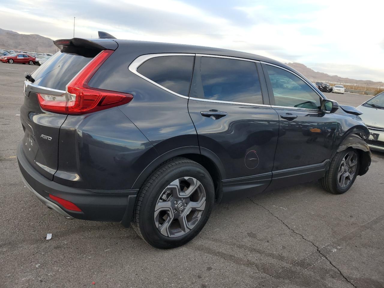 2018 Honda CR-V - Image 3