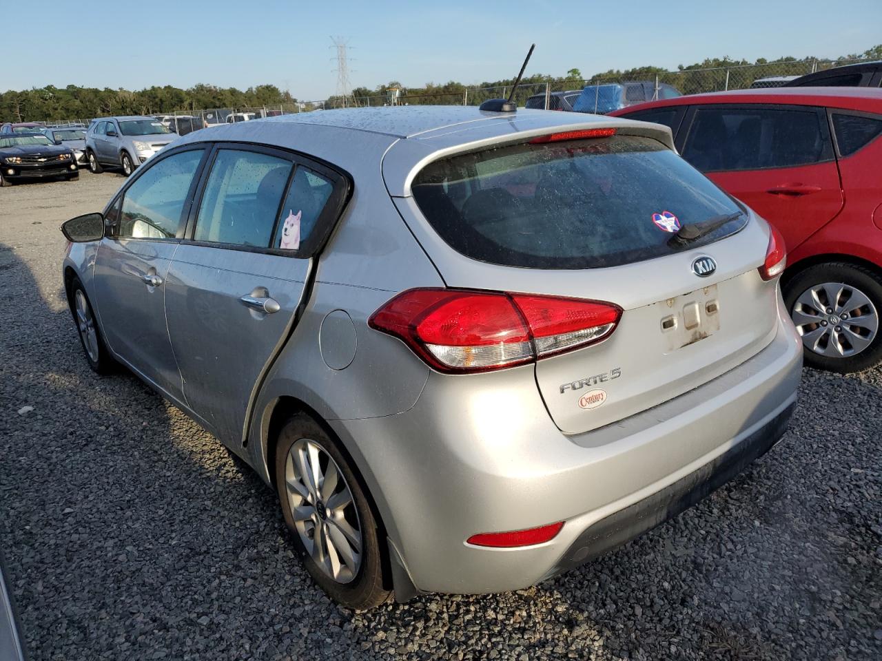 KNAFK5A84H5726171 2017 KIA FORTE - Image 2