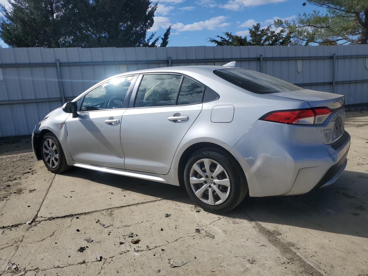 2021 Toyota Corolla - Image 2