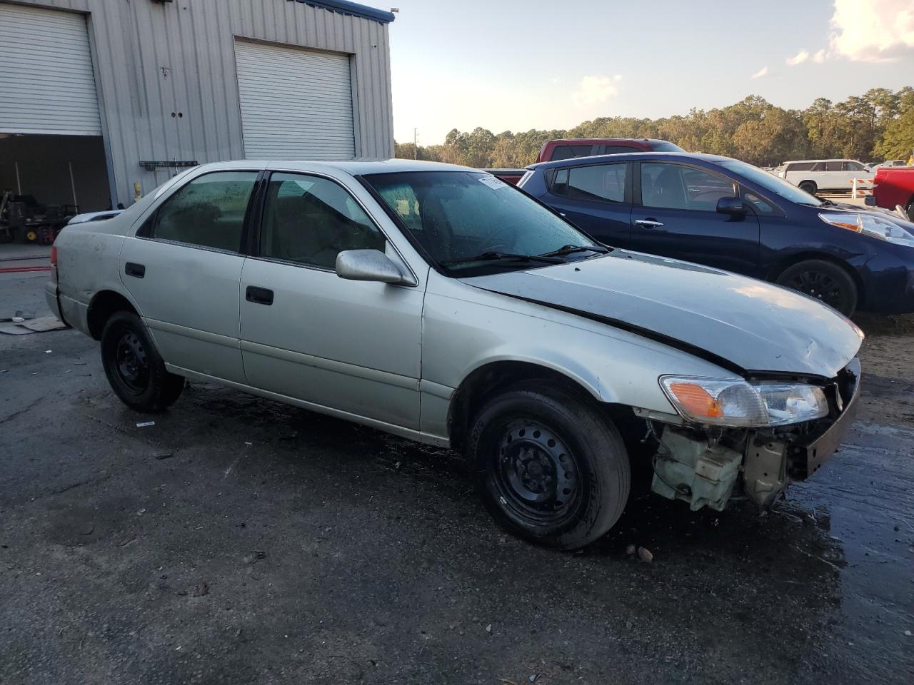 2000 Toyota Camry - Image 4