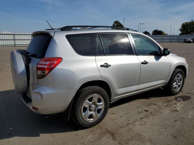  TOYOTA RAV4 2012 Серебристый