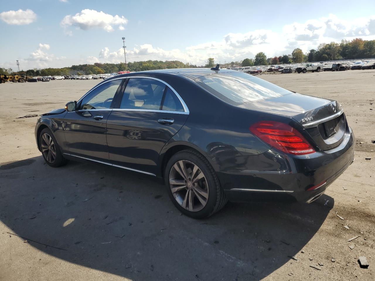 WDDUG8FB2HA318136 2017 MERCEDES-BENZ S CLASS - Image 2