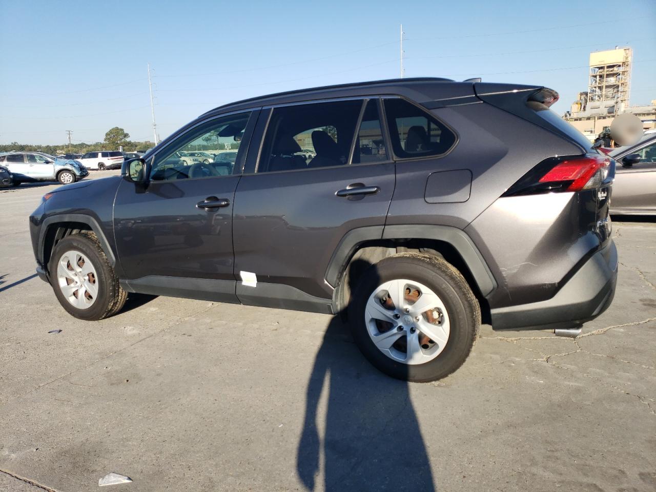 2019 Toyota RAV 4 - Image 2