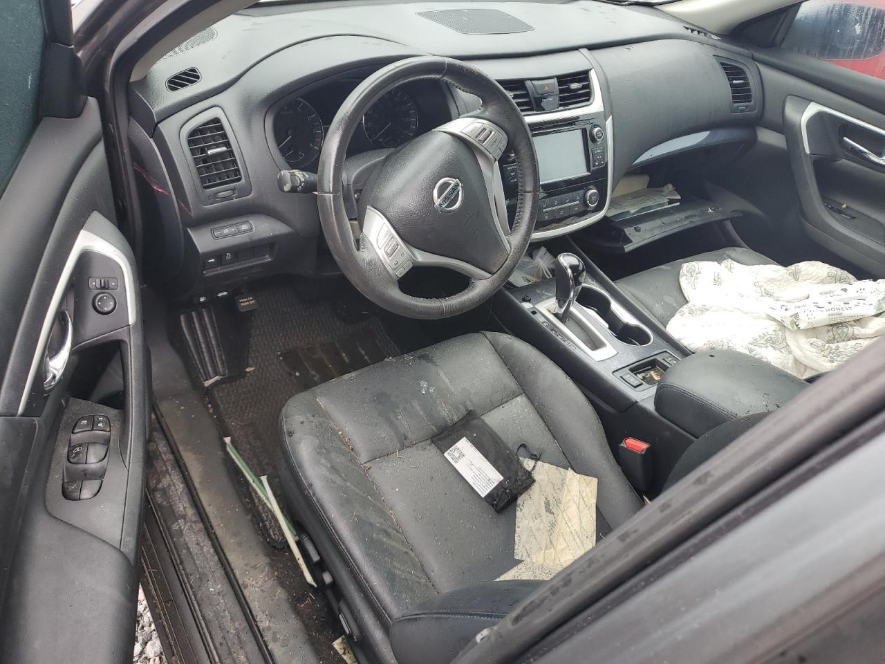 2018 Nissan Altima - Image 8