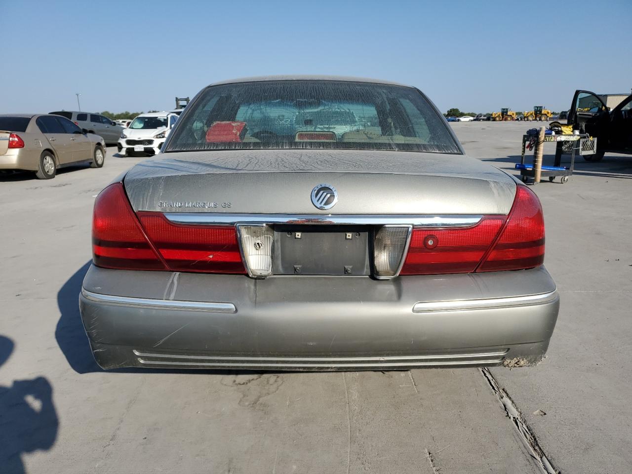 2003 Mercury Grand Marquis Gs VIN: 2MEFM74W63X642619 Lot: 75298784