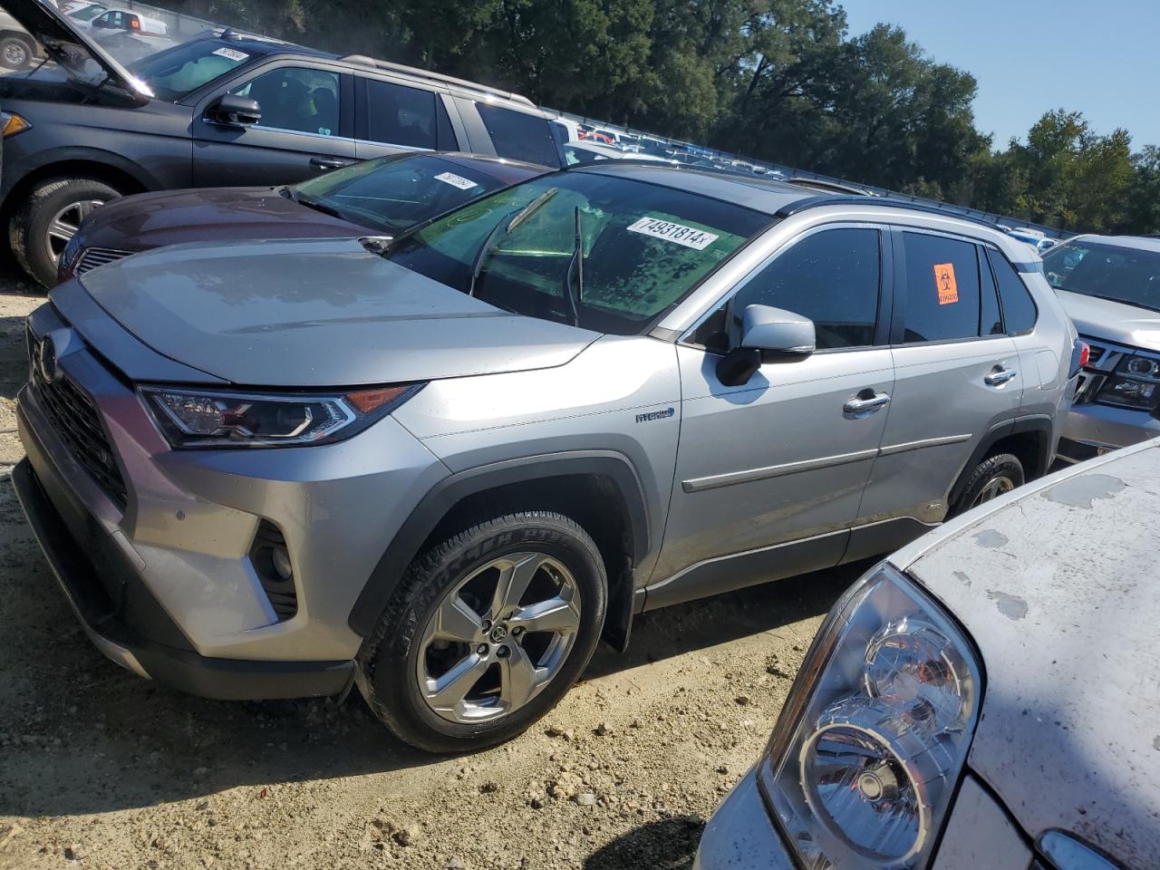 2020 Toyota RAV 4 - Image 1