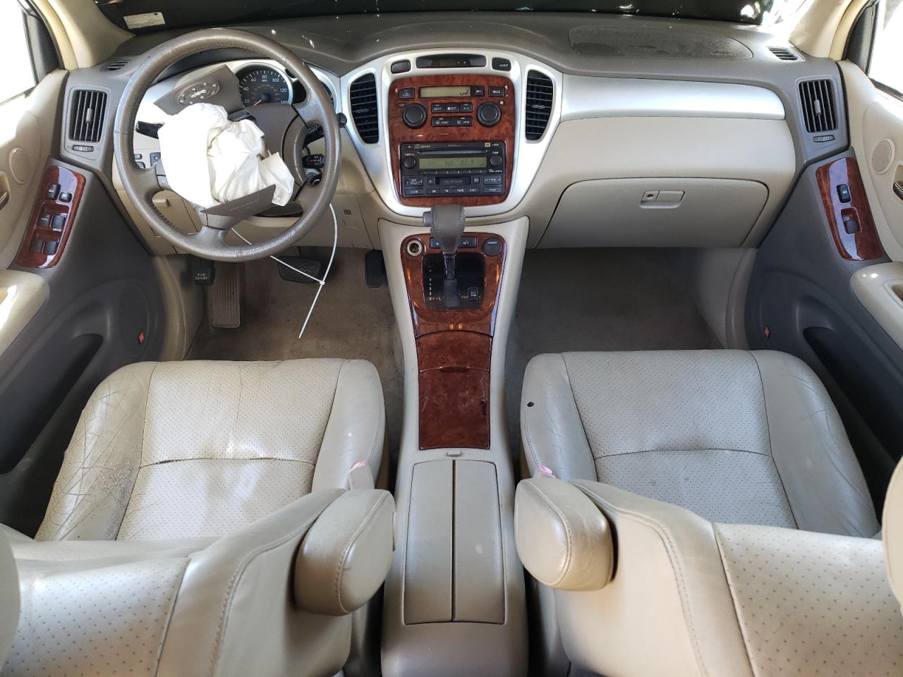 2004 Toyota Highlander - Image 8
