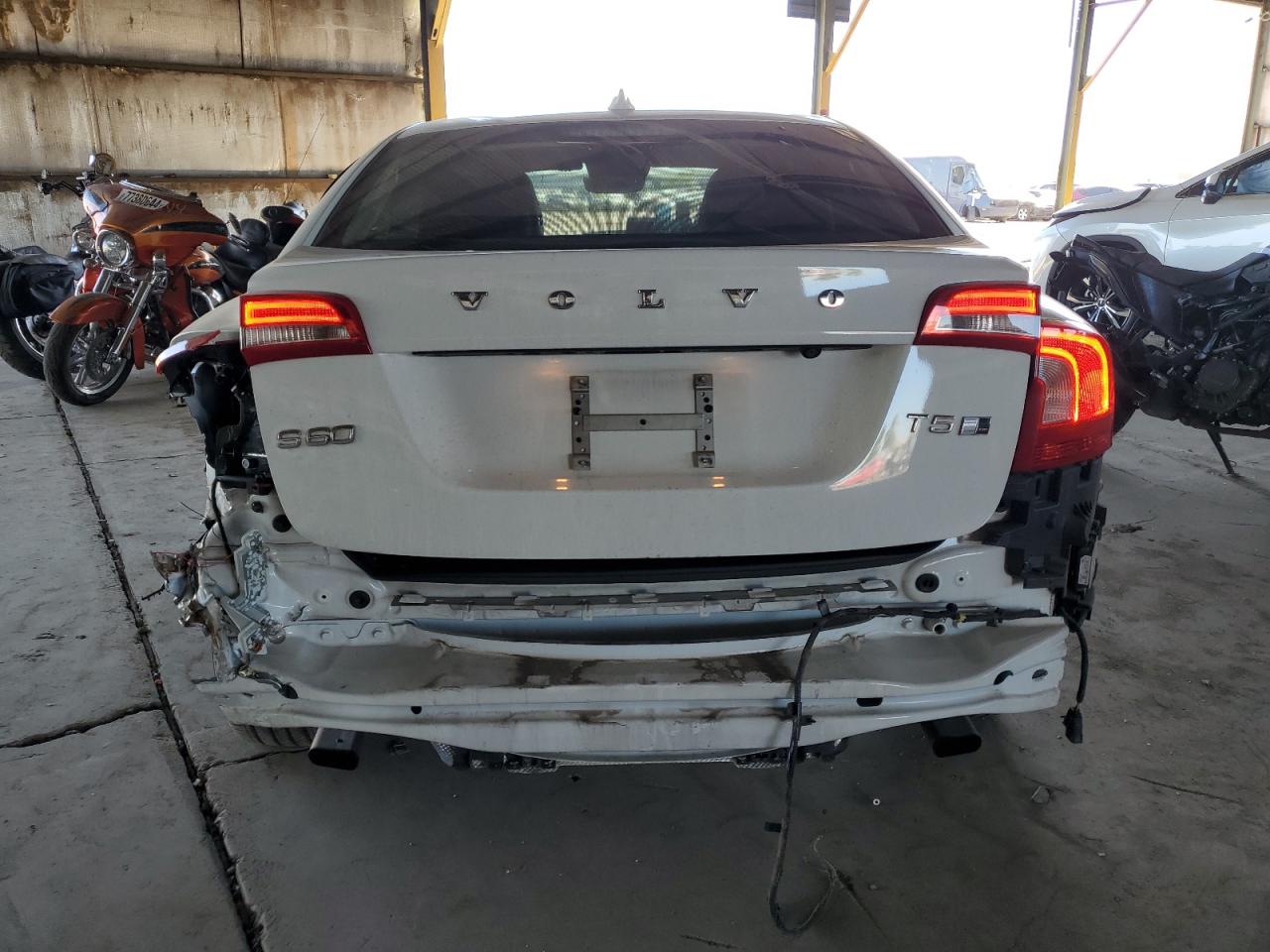 LYV612TM3GB103461 2016 Volvo S60 Platinum