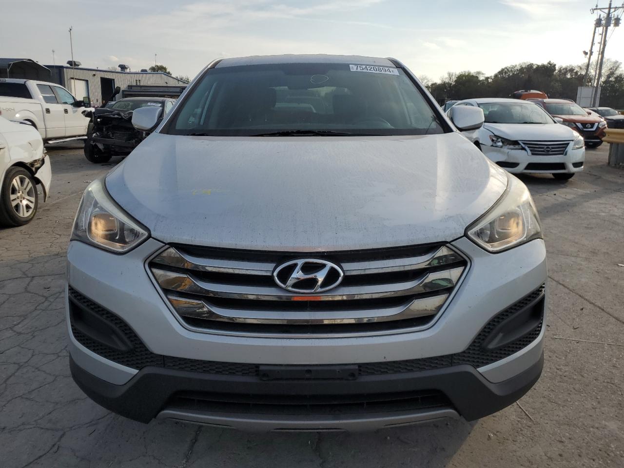 2016 Hyundai Santa Fe - Image 5