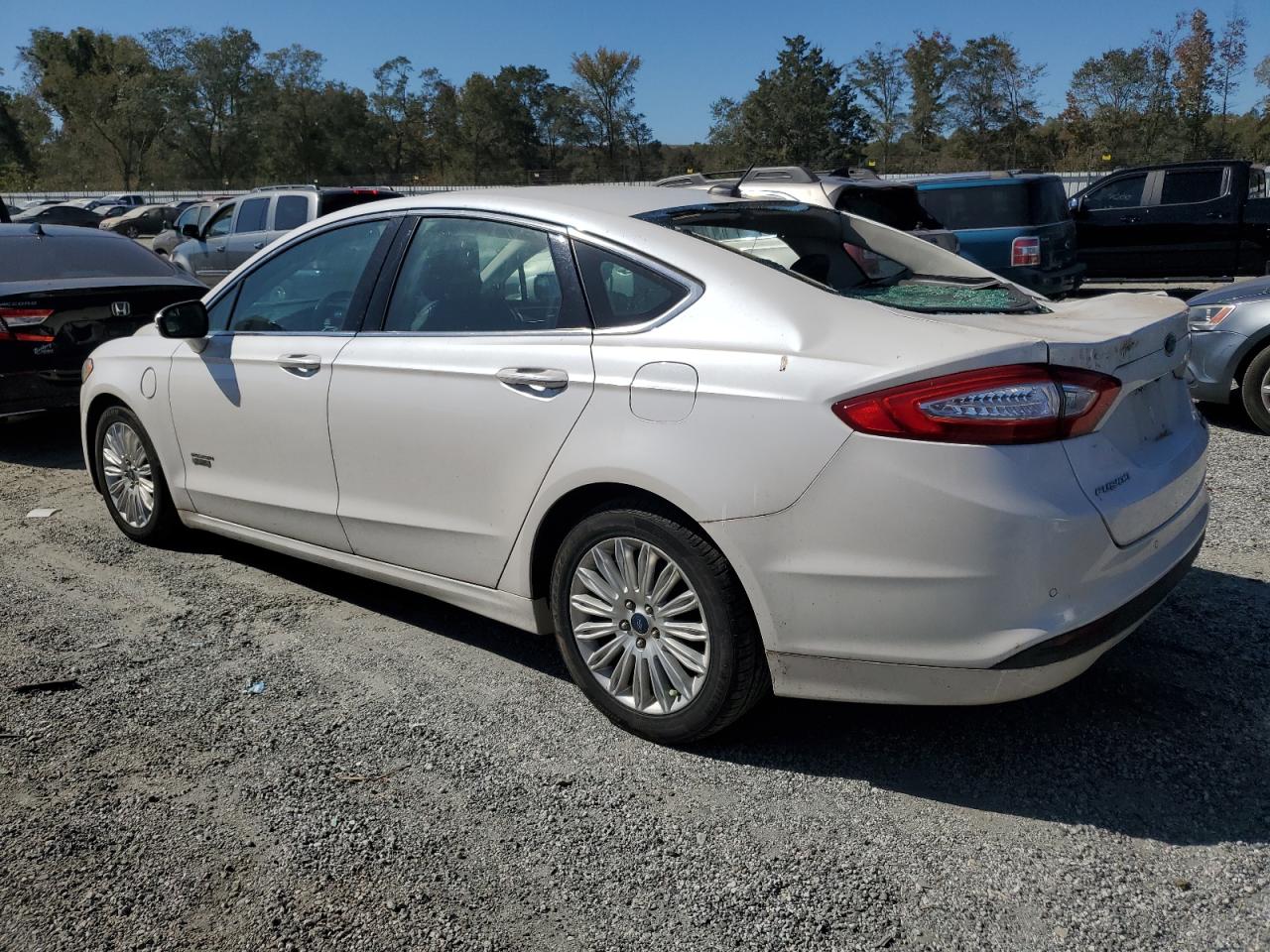 2015 Ford Fusion - Image 2