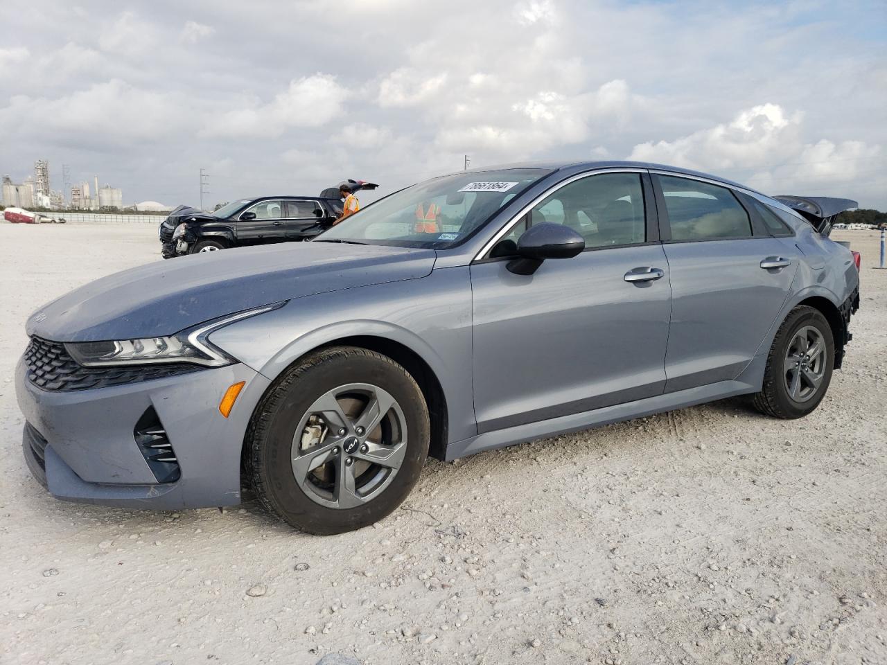 2022 Kia K5 - Image 1