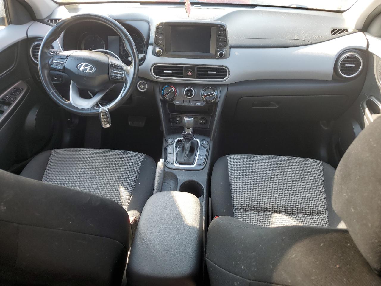 2020 Hyundai Kona Sel Plus VIN: KM8K6CAA2LU552270 Lot: 76407084