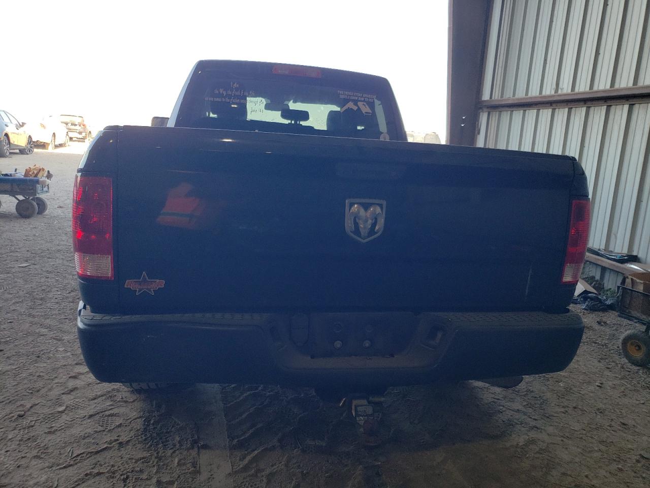 1C6RR6FG9JS263041 2018 Ram 1500 St