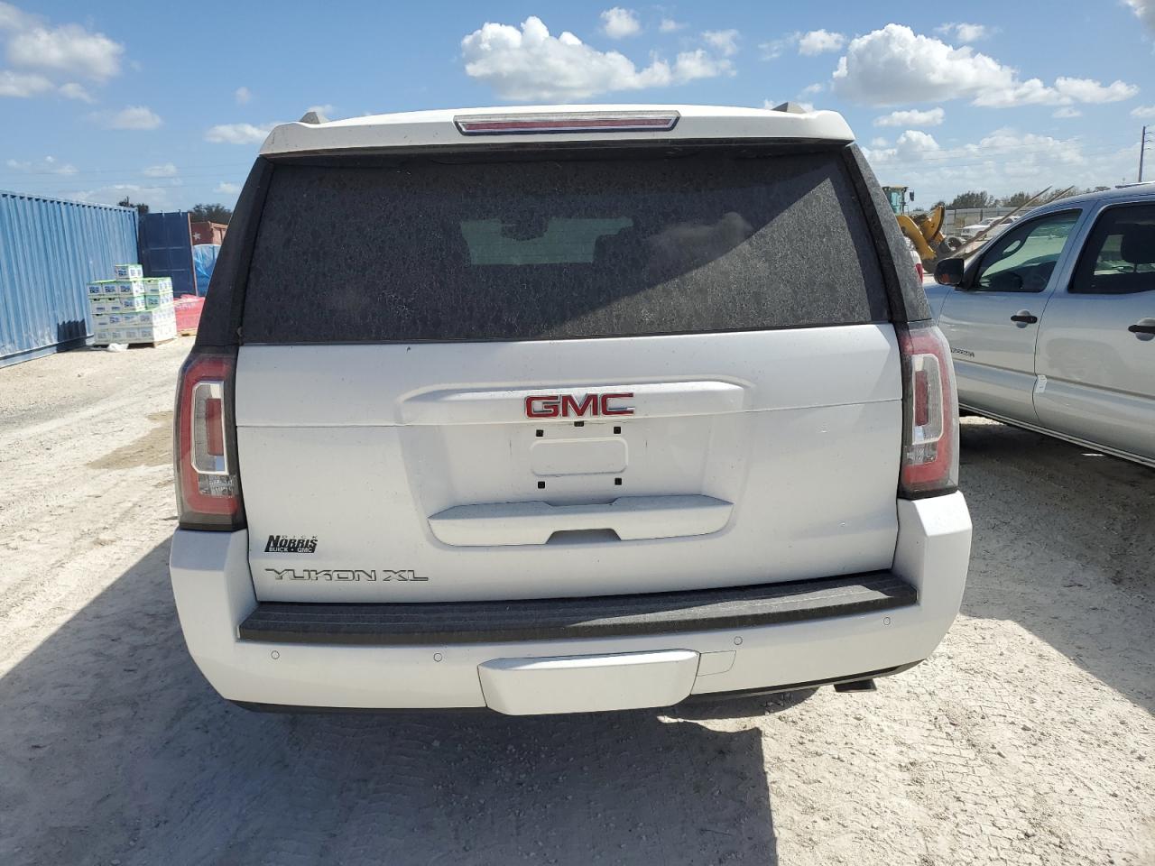 2020 GMC Yukon Xl C1500 Slt VIN: 1GKS1GKC0LR160258 Lot: 76796114