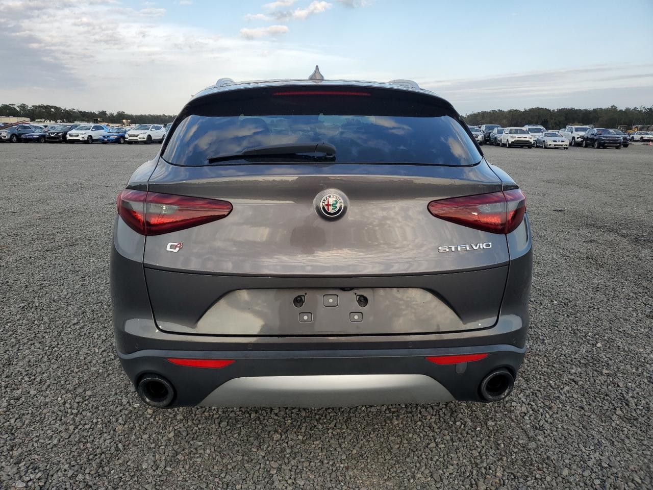 2018 Alfa Romeo Stelvio VIN: ZASFAKAN1J7B68291 Lot: 75150834