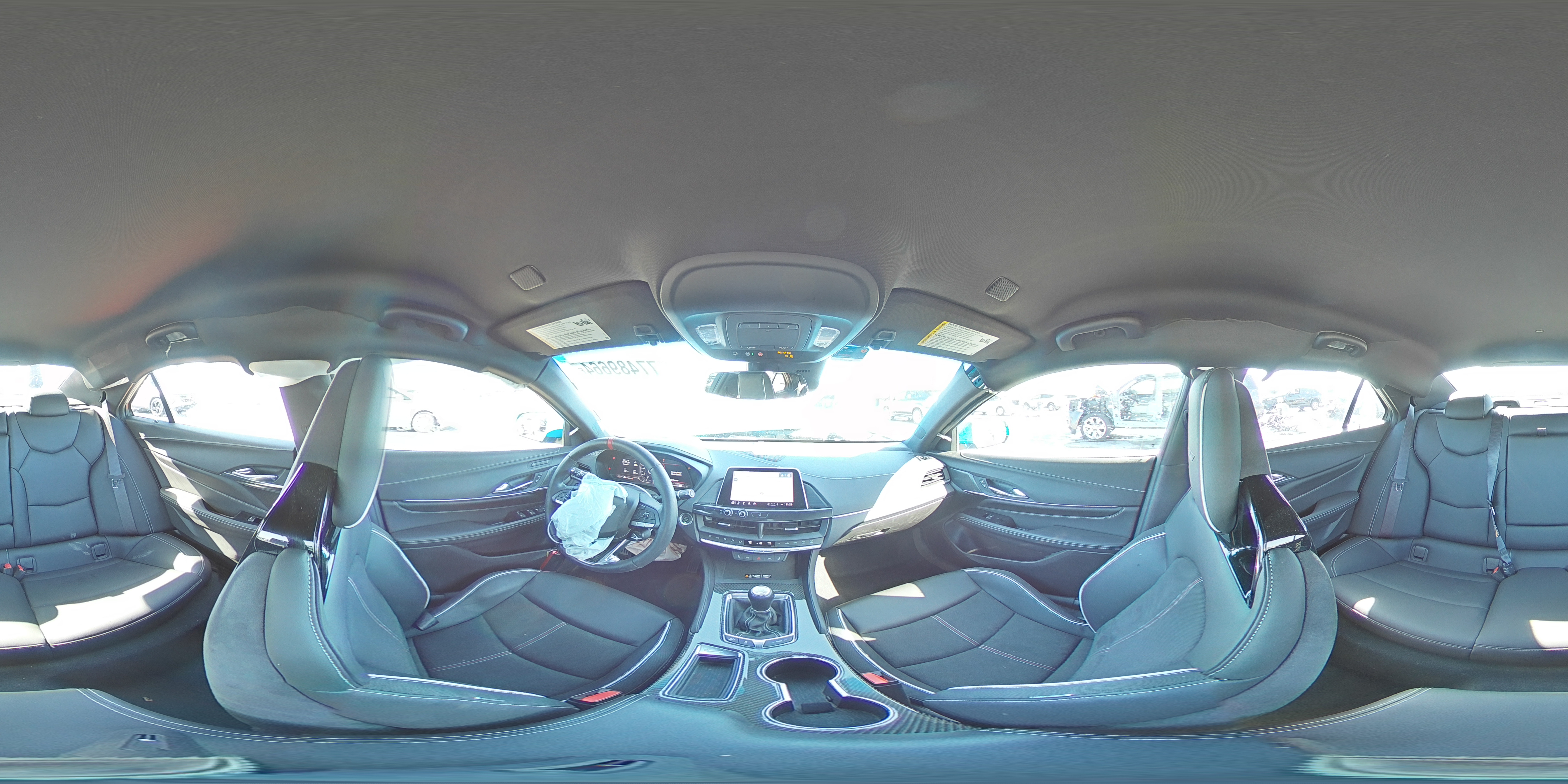 2022 Cadillac CT4-V - Image 15