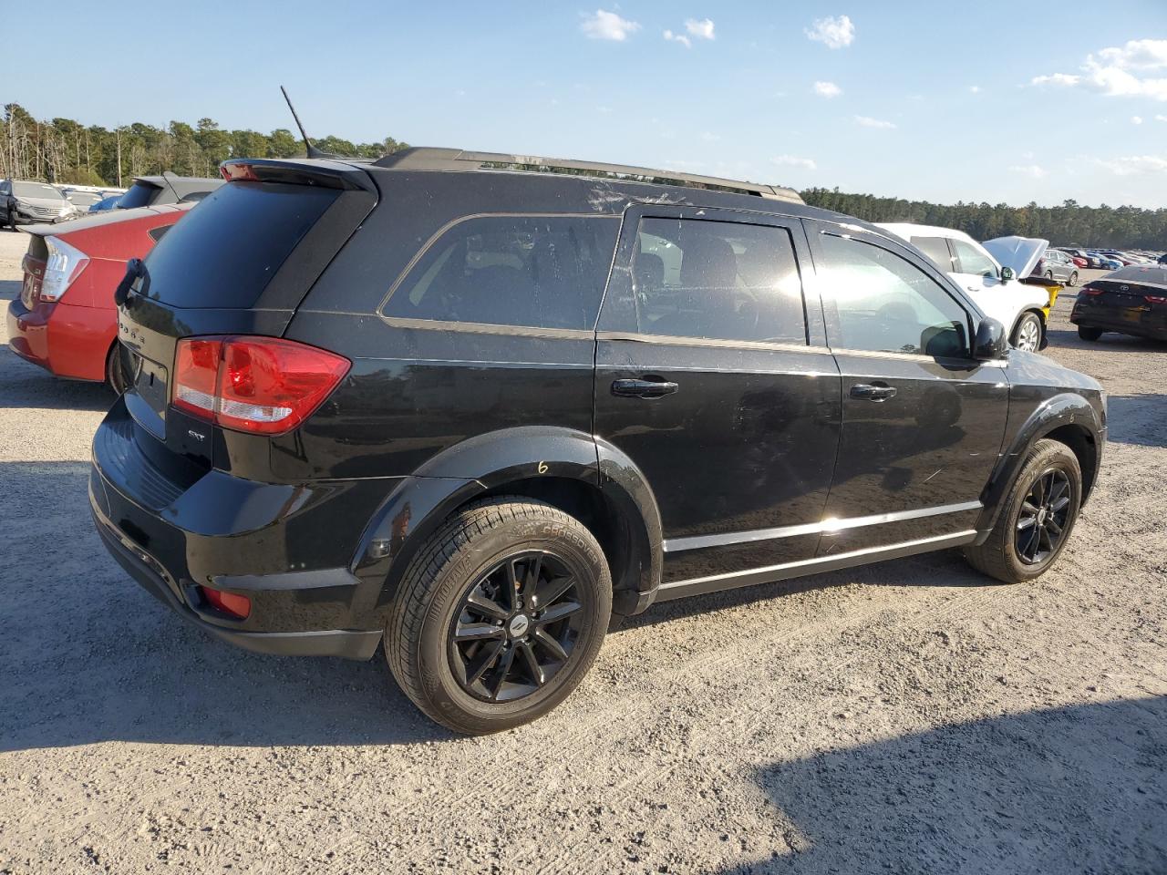 2018 Dodge Journey - Image 3