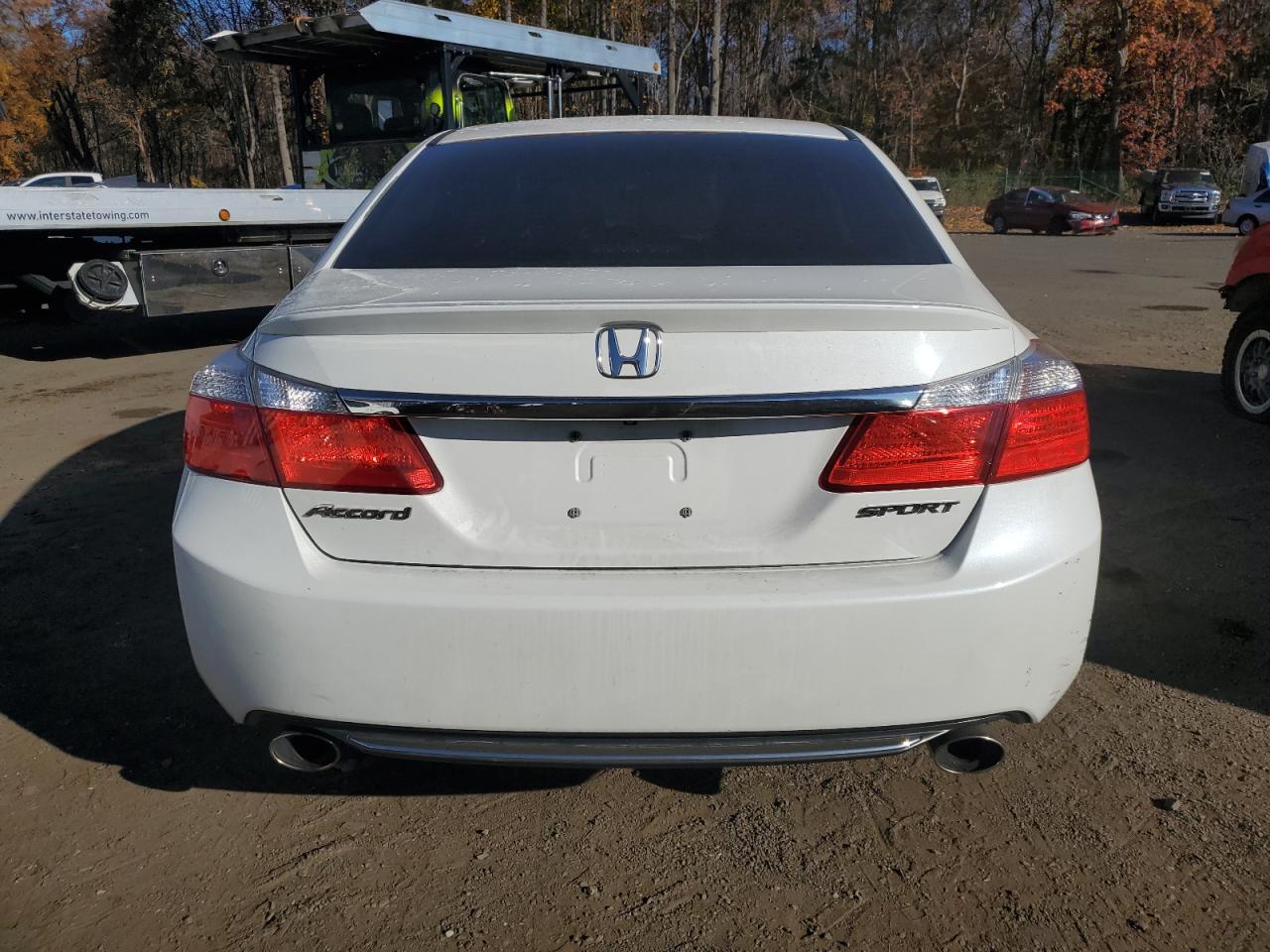 1HGCR2F52FA080004 2015 Honda Accord Sport