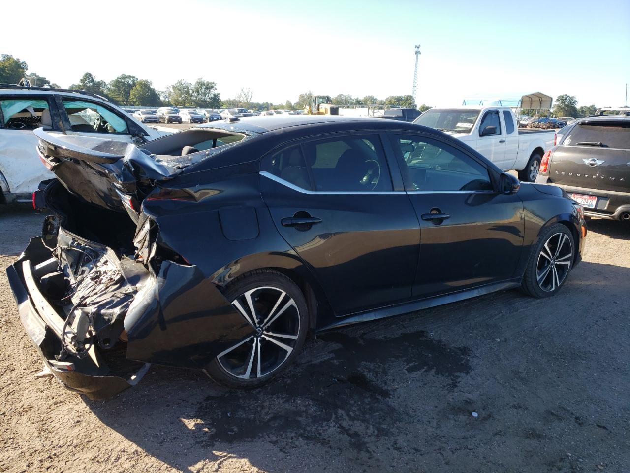 2021 Nissan Sentra - Image 3