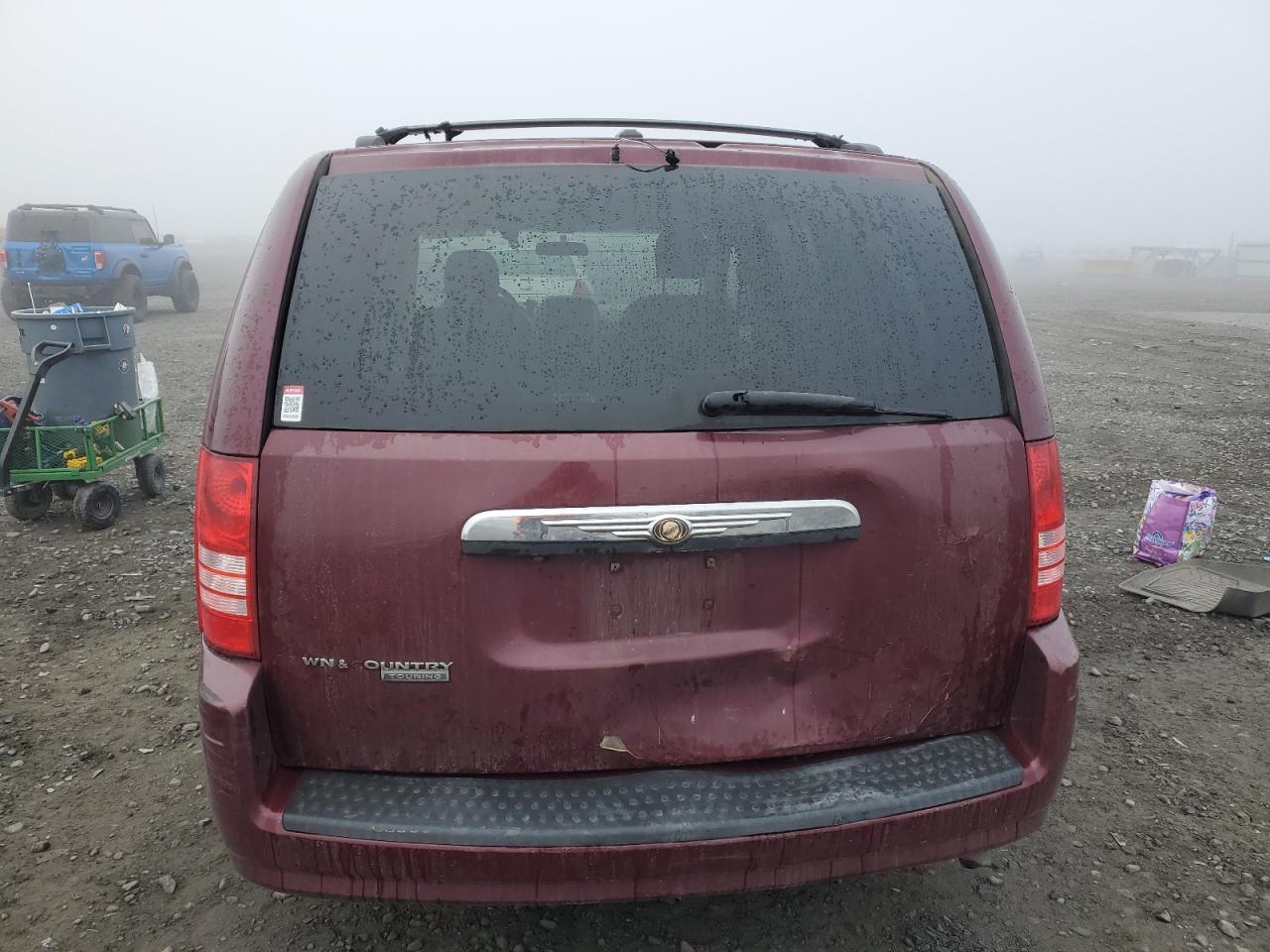 2008 Chrysler Town & Country - Image 6