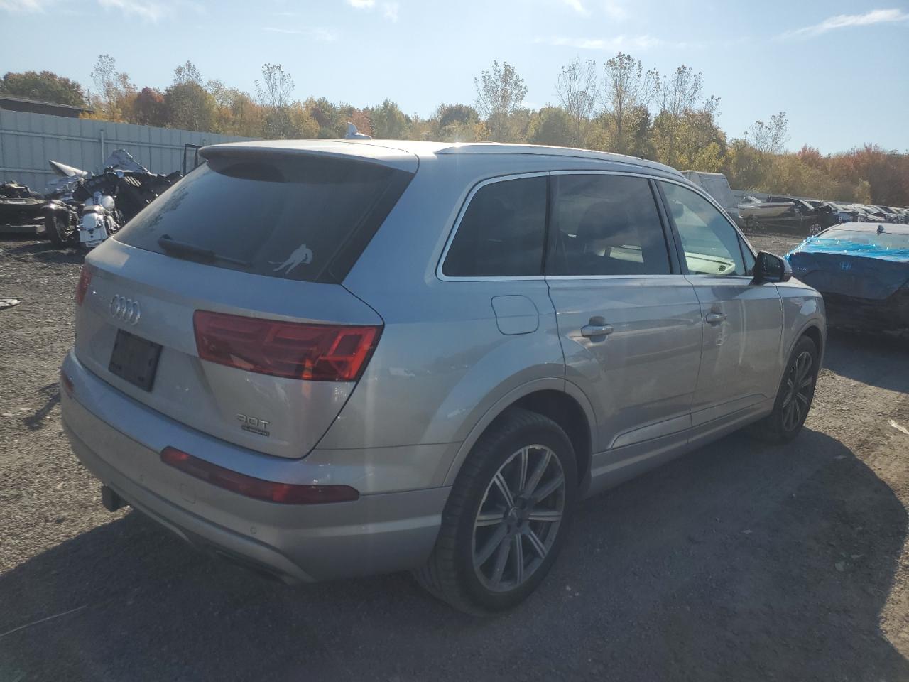 2018 Audi Q7 - Image 3