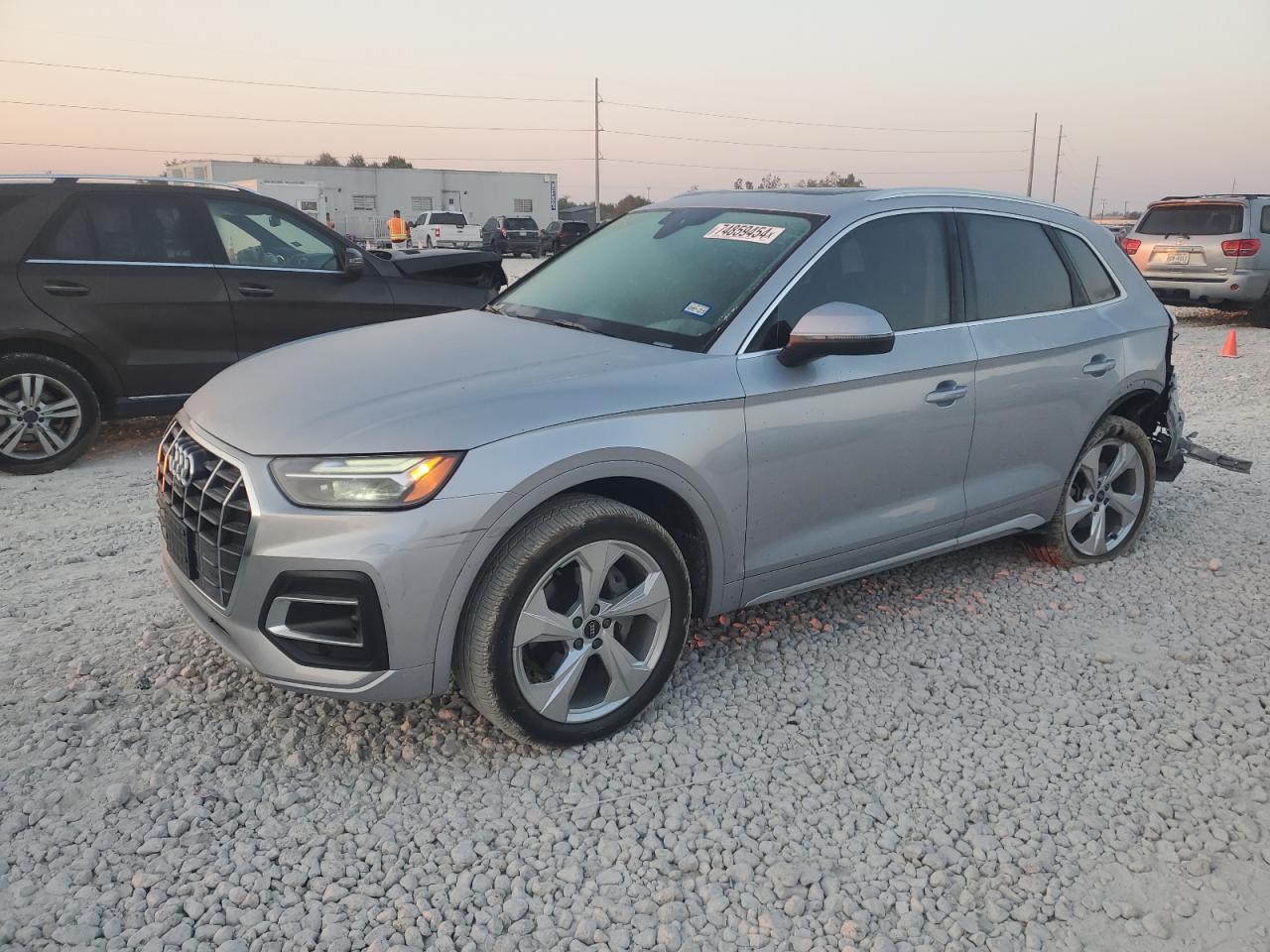 WA1BAAFY8M2017707 2021 AUDI Q5 - Image 1