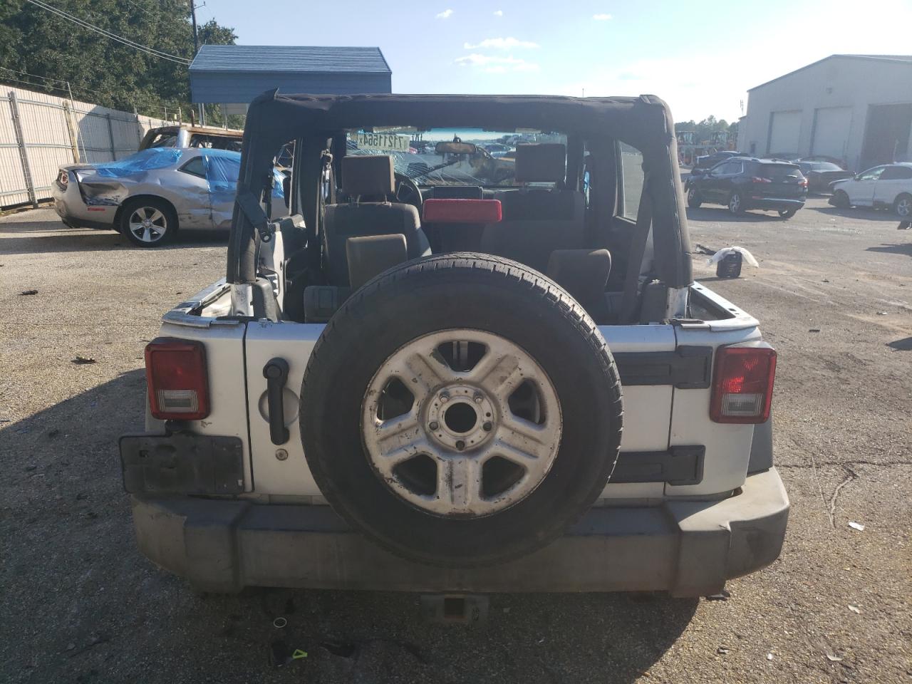 2007 Jeep Wrangler X VIN: 1J4GB39157L230528 Lot: 60622435