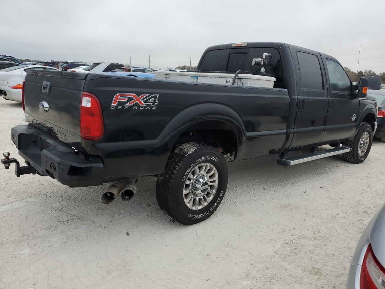 VIN 1FT8W3BT2FEA21650 2015 FORD F350 no.3